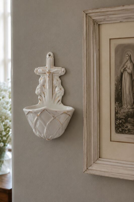 Porcelánová svätenička so zlátením